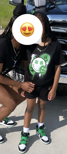 Customer photo review of Smile Painting Kids Tops - Air Jordan 1 Lucky Green
