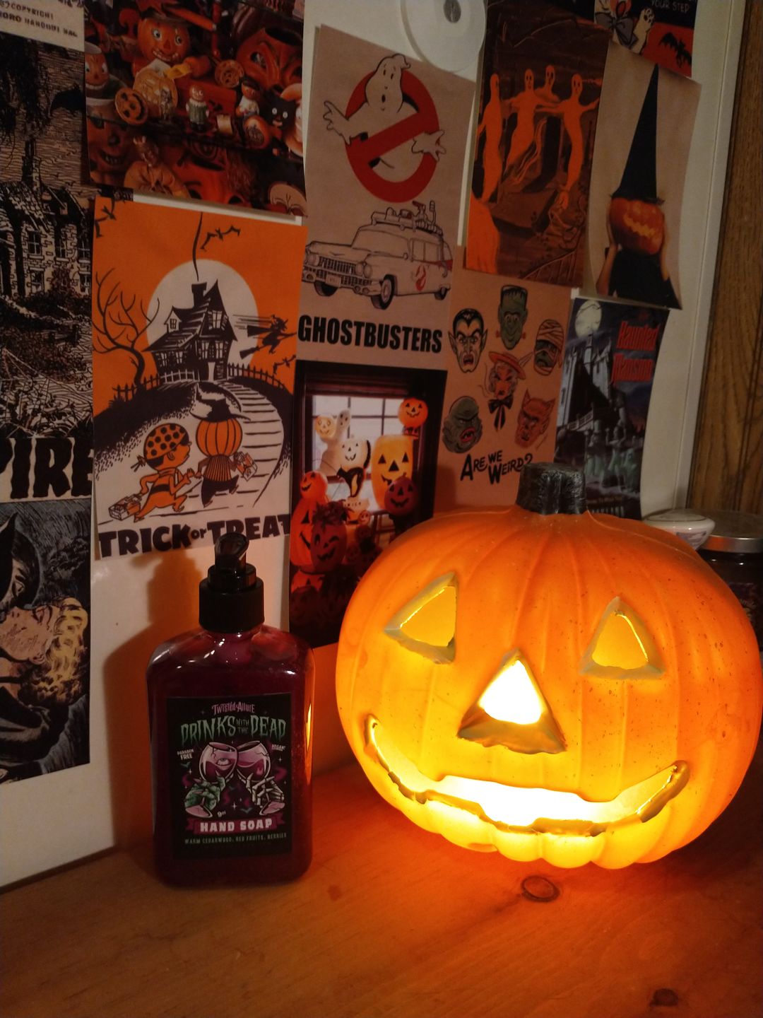 Customer photo review of Drinks with the Dead Hand Soap (Cedarwood, red fruits & berries)