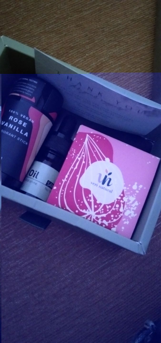 Customer photo review of Gift of Confidence - Rose Vanilla