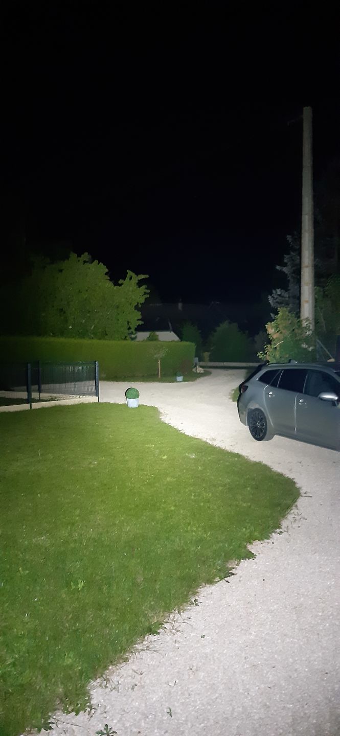 Customer photo review of Fenix E35R - 3100 Lumens - rechargeable USB-C