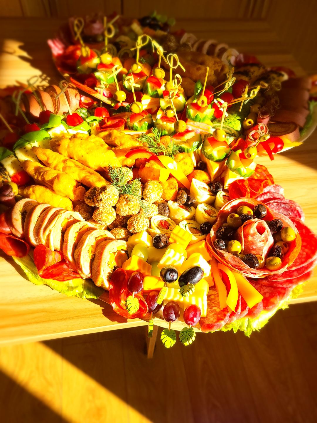 Customer photo review of Extra Large Oval Palm Leaf Serving Platter (55 x 30 cm)