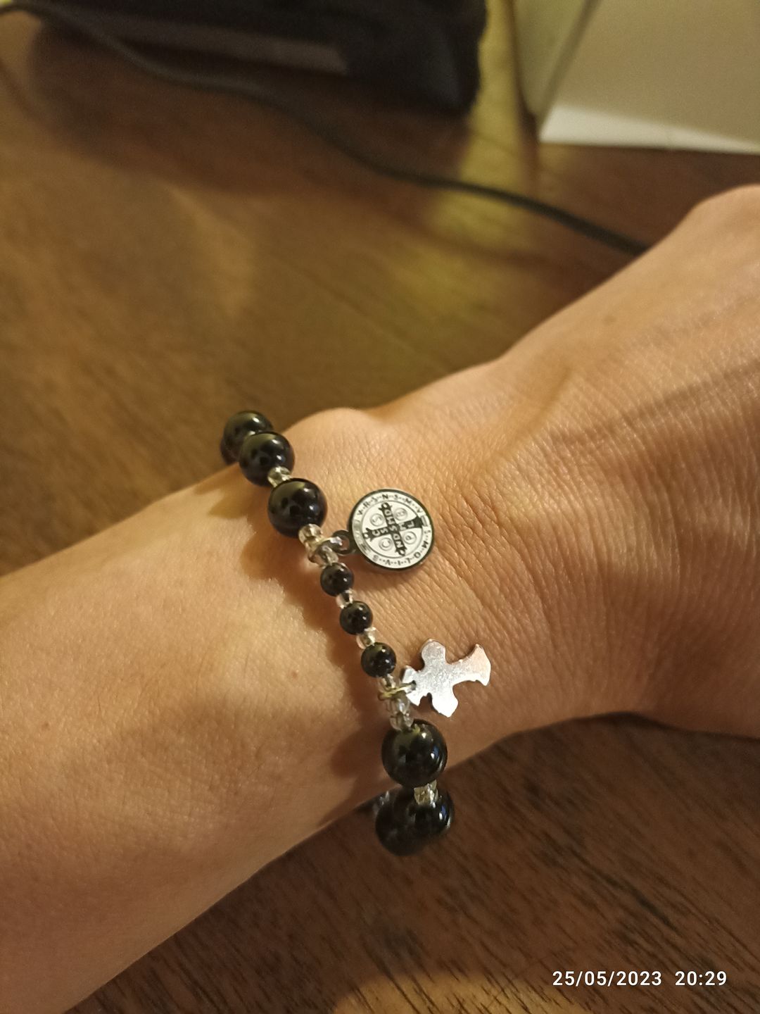 Customer photo review of Decenarios San Benito - Piedras Naturales y Dije Inoxidable