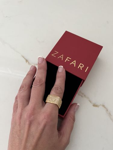 Customer photo review of Round Hoop Freshwater Pearl 9.0-10.0mm Earrings Sterling Silver