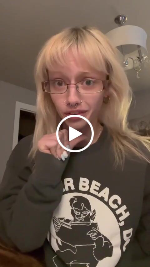 Customer video review of Sea Moss Elderberry Gummies