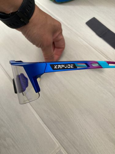 Customer photo review of KE9023 Photochromic Sports Sunglasses