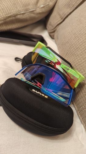 Customer photo review of REVO KE9023 Red Blue Photochromic Sunglasses