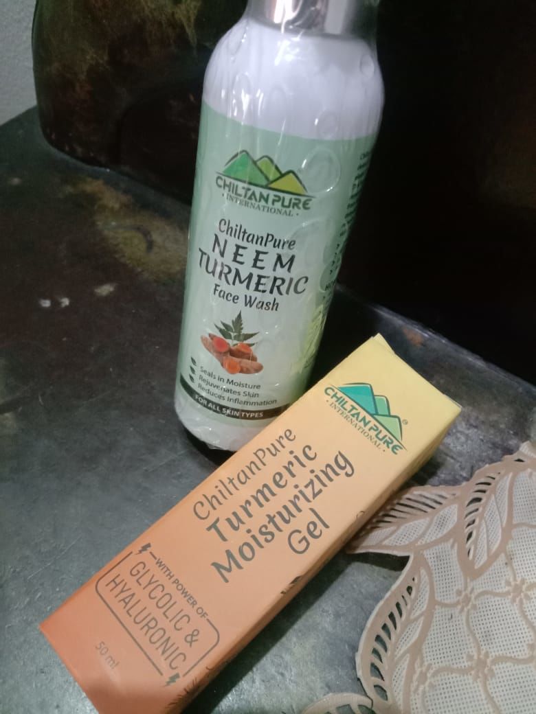 Customer photo review of Neem & Turmeric Face Wash – Get Purifying Skin With Blend Of Pure Botanical Extracts