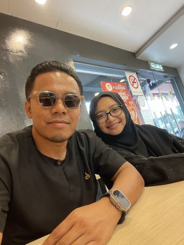 Customer photo review of Romeo Polarized Sunglasses