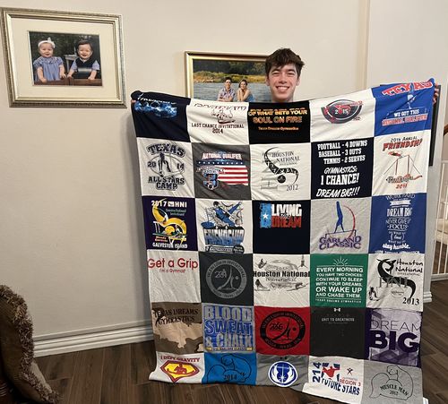 Customer photo review of Classic T-Shirt Blanket