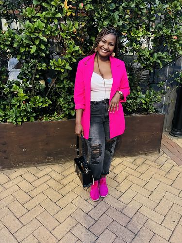 Customer photo review of Fuschia Pink Ladies Vellies