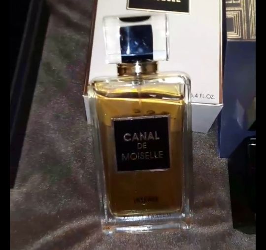 Customer photo review of CANAL DE MOISELLE