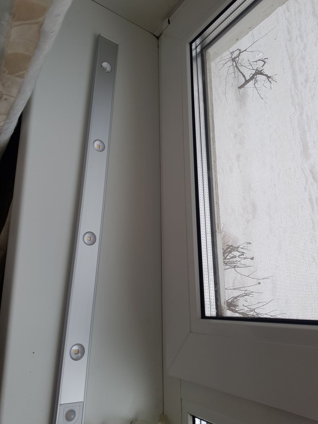 Customer photo review of NS Ultra thin LED Light 20/30/40/60CM Cabinet Lamp PIR Motion Sensor Wireless USB Rechargeable