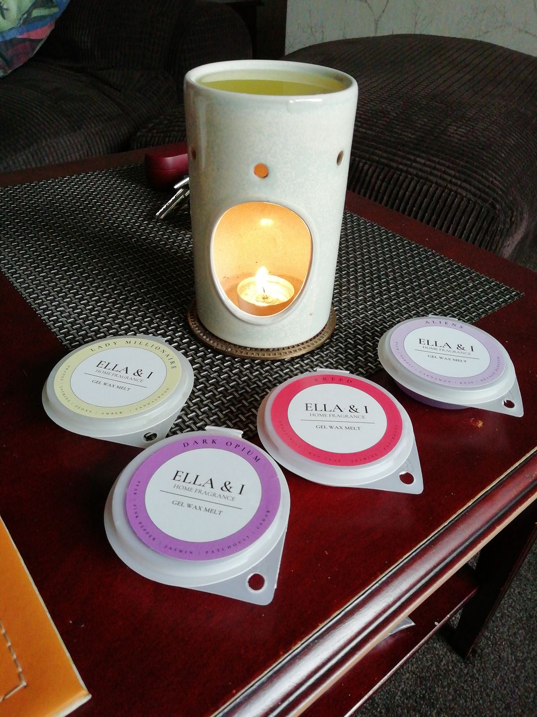 Customer photo review of His & Her Fragrance Set