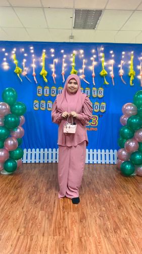 Customer photo review of Kurung Farzana