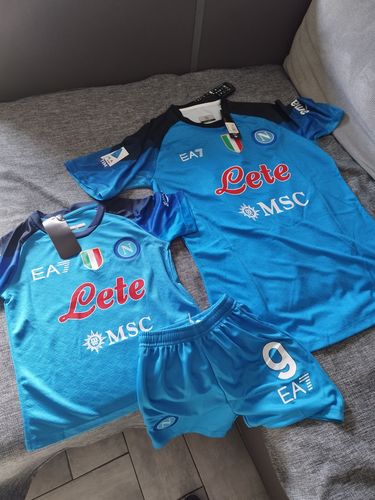 Customer photo review of AGGIUNTA PANTALONCINI + CALZETTONI