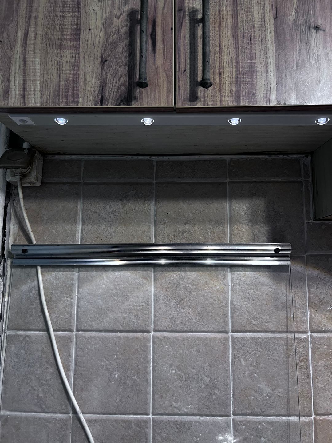 Customer photo review of NS Ultra thin LED Light 20/30/40/60CM Cabinet Lamp PIR Motion Sensor Wireless USB Rechargeable