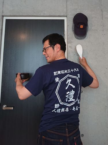Customer photo review of 商店風－家族みんなで！商店Ｔシャツメンズサイズ