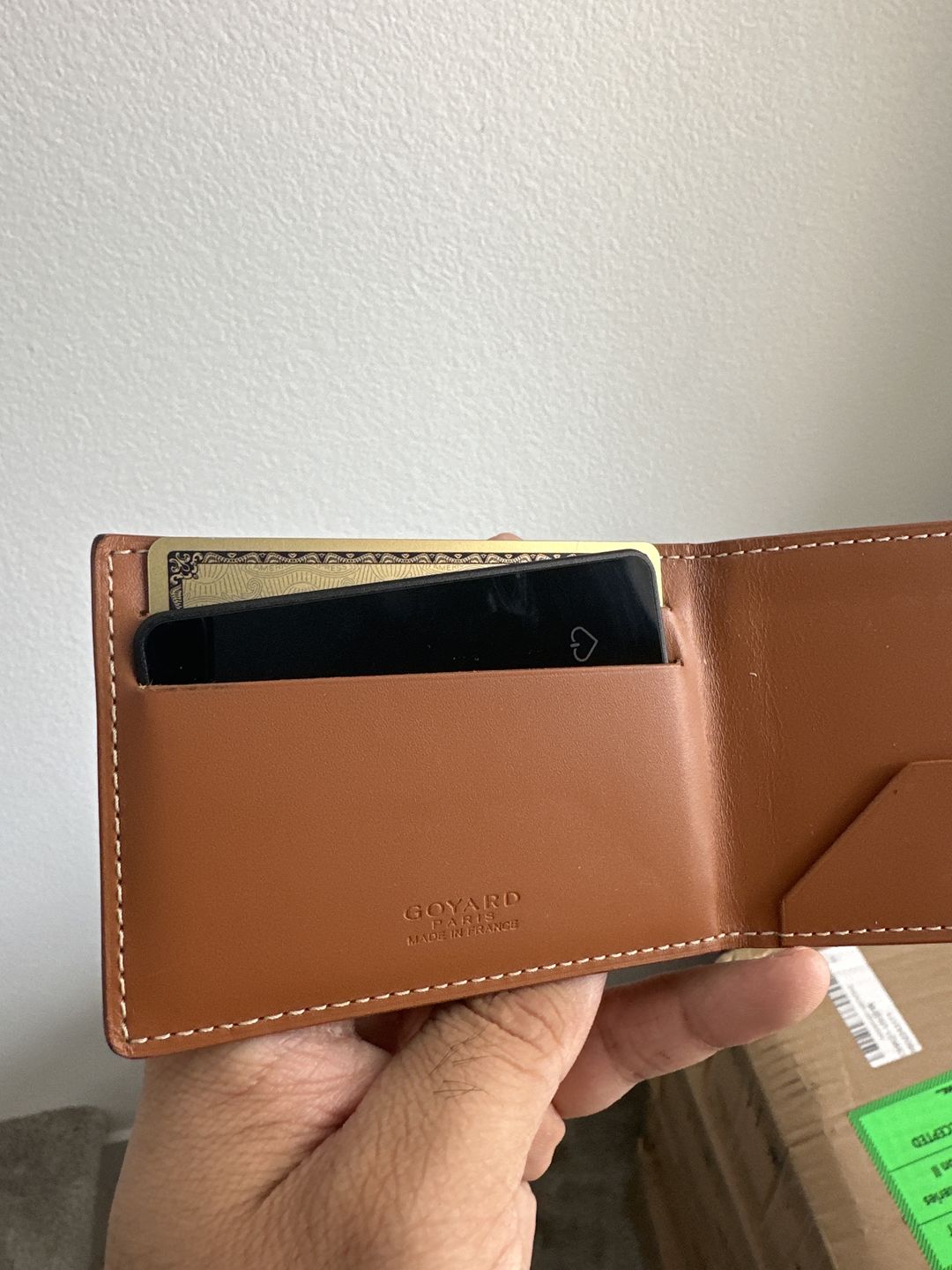 Customer photo review of Ace Card - Apple Find My