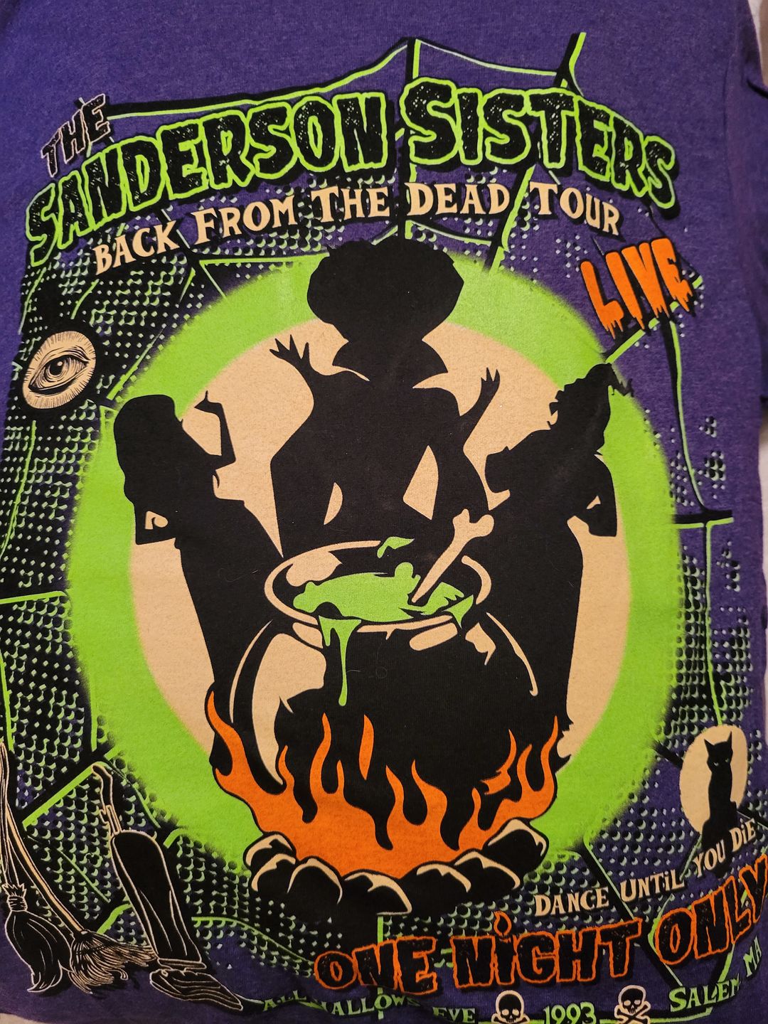 Customer photo review of Sanderson Sisters Concert Shirt