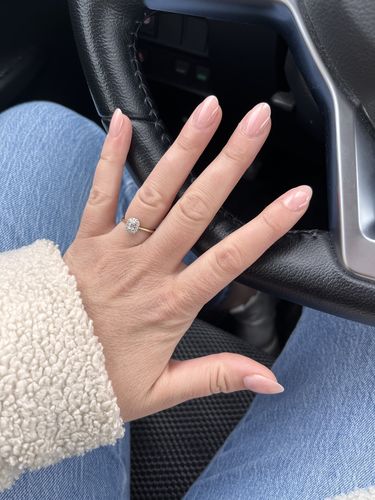 Customer photo review of Bridesmaid Put It In Neutral 24pc Press On Nail Set