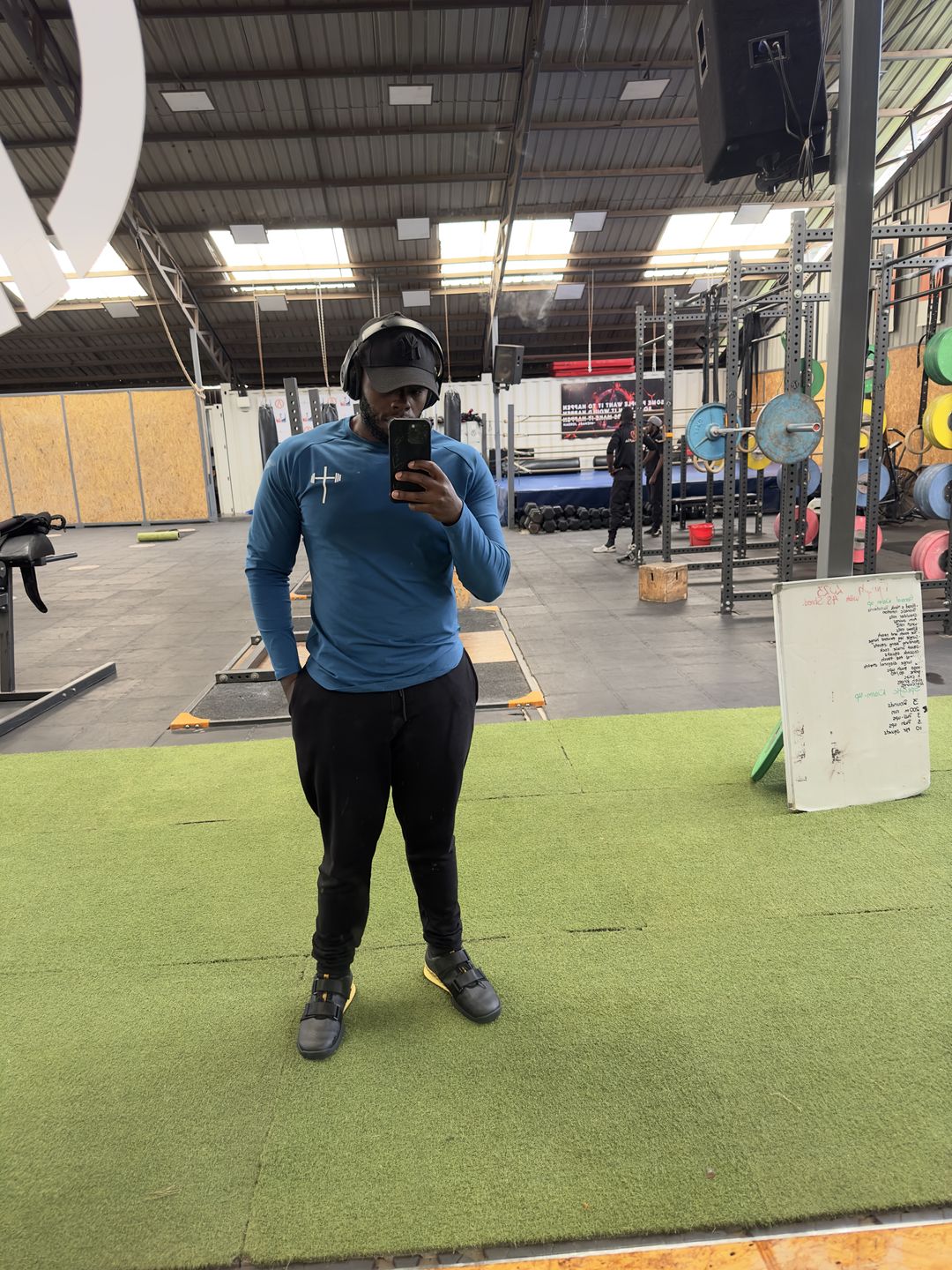 Customer photo review of Long Sleeve Performance Tee - Blue