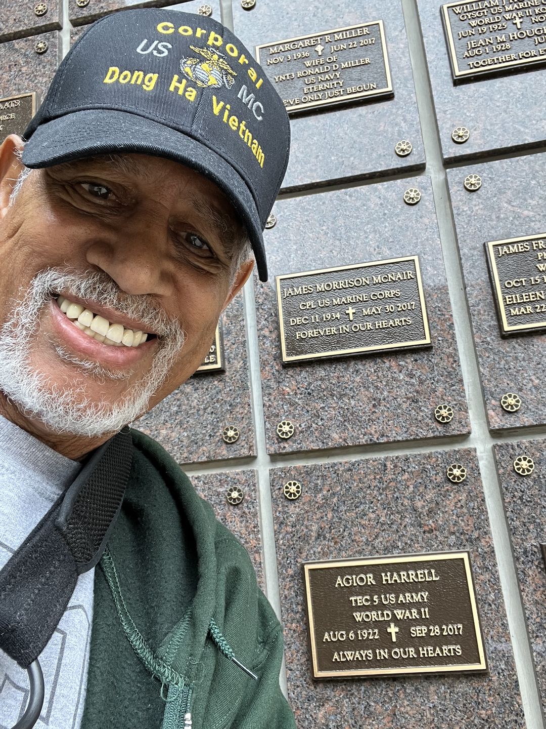 Customer photo review of Vietnam Veteran Coin