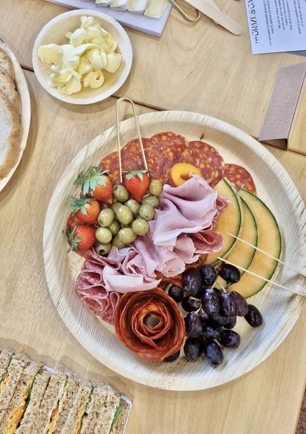 Customer photo review of 12" (30cm) Large Round Palm Leaf Compostable Plates