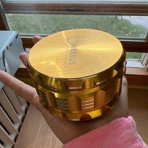 Customer photo review of GA Aluminum herb Grinder Black