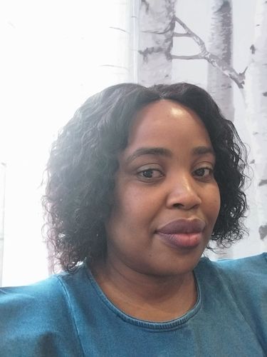 Customer photo review of GIGI - Brazilian 4x4 Lace Wig