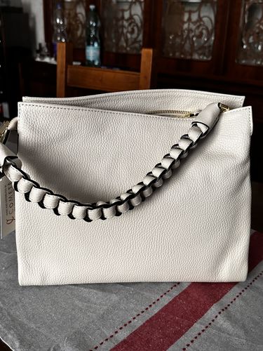 Customer photo review of SUSANNA