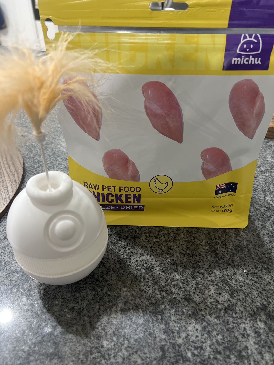 Customer photo review of Michu Freeze-Dried Raw Pet Food Pet Food 150g - Made In Australia