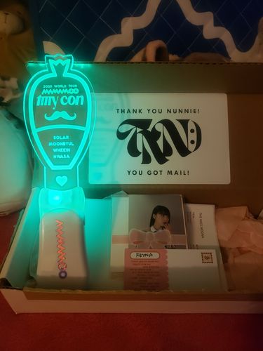 Customer photo review of [PREORDER] Mamamoo 2023 World Tour Lightstick