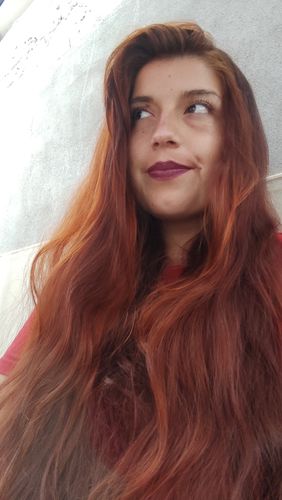 Reseña con foto de un cliente sobre Pack 2 Hennas Jamila BAQ Premium - Cobrizo Intenso y Duradero 🔥 👩🏼‍🦰