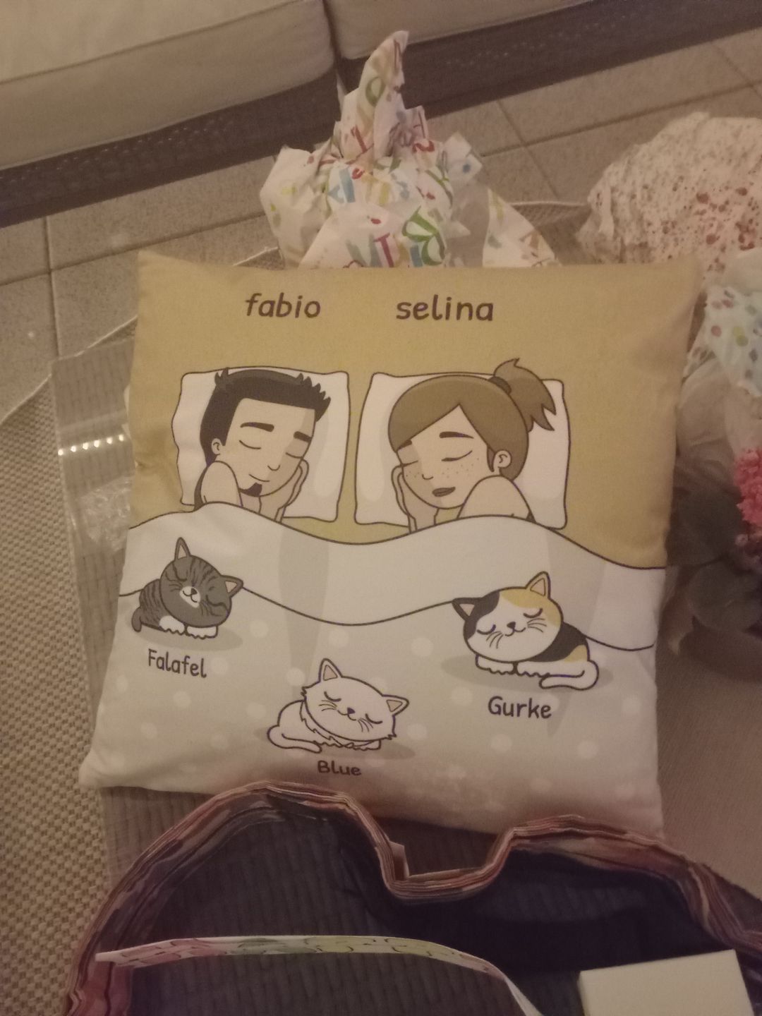 Customer photo review of Kuschelzeit mit Fellnasen - Individuelles Kissen