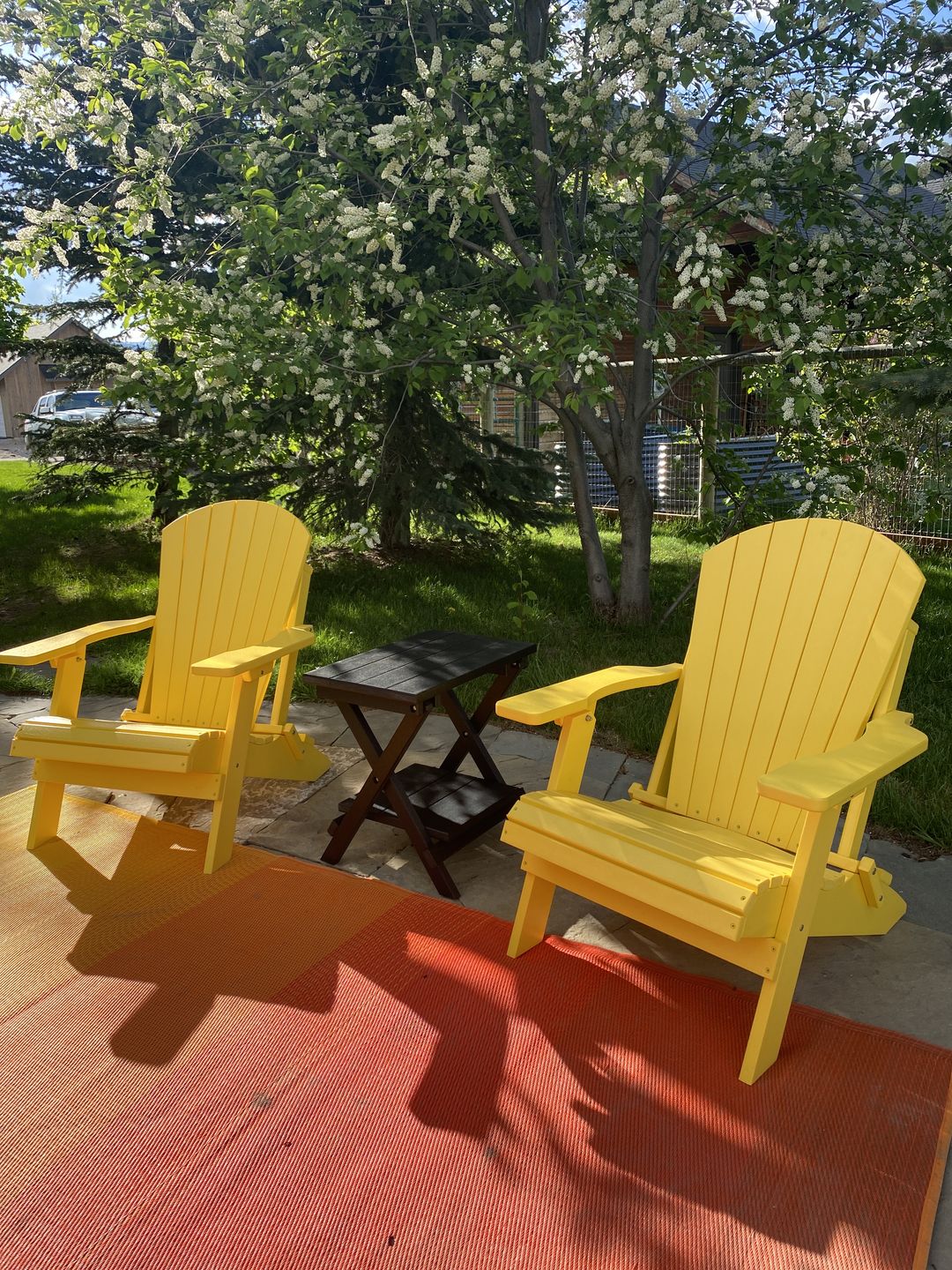 Customer photo review of Set of 2 - DuraWeather Poly® Unwind Edition King Size Folding Adirondack Chairs With Built In Cupholders + 1 Folding End Table With Removable Tray