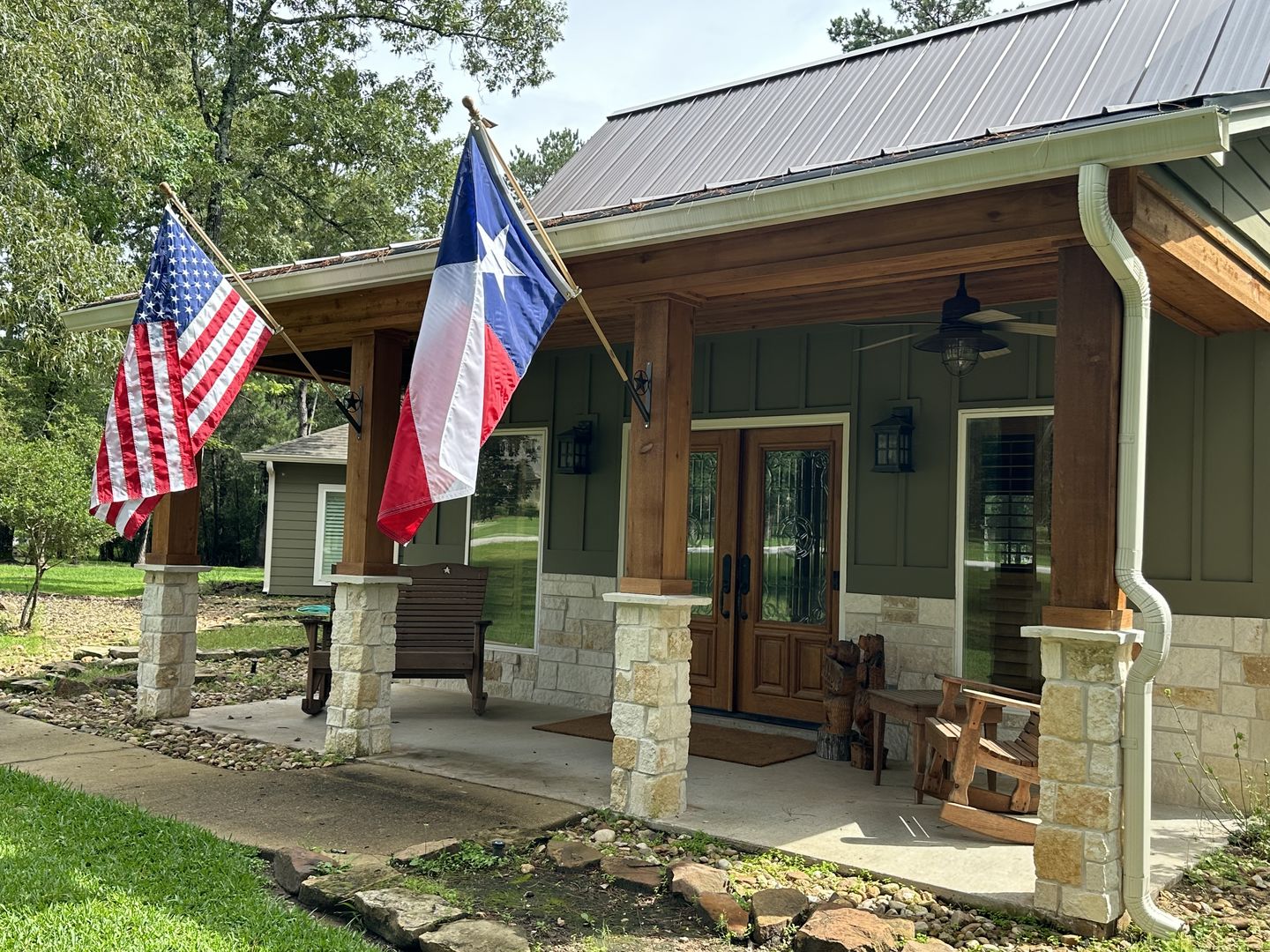 Customer photo review of Texas Flag Set