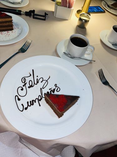 Customer photo review of Menú Golden