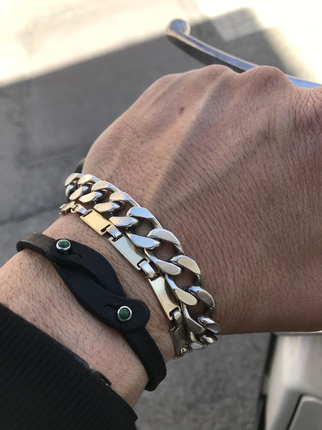 Customer photo review of Bracciale pelle Noi Malachite Tulsi