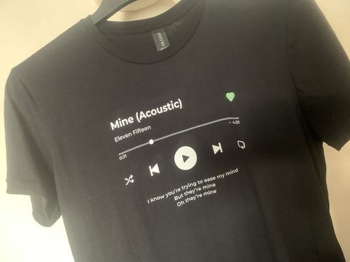 Customer photo review of Your Favorite Song T-Shirt Music Player