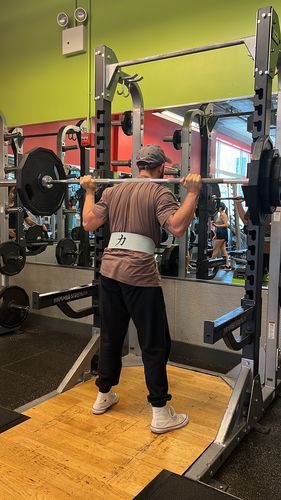 Customer photo review of Strength Shop Weightlifting Belt - Grey