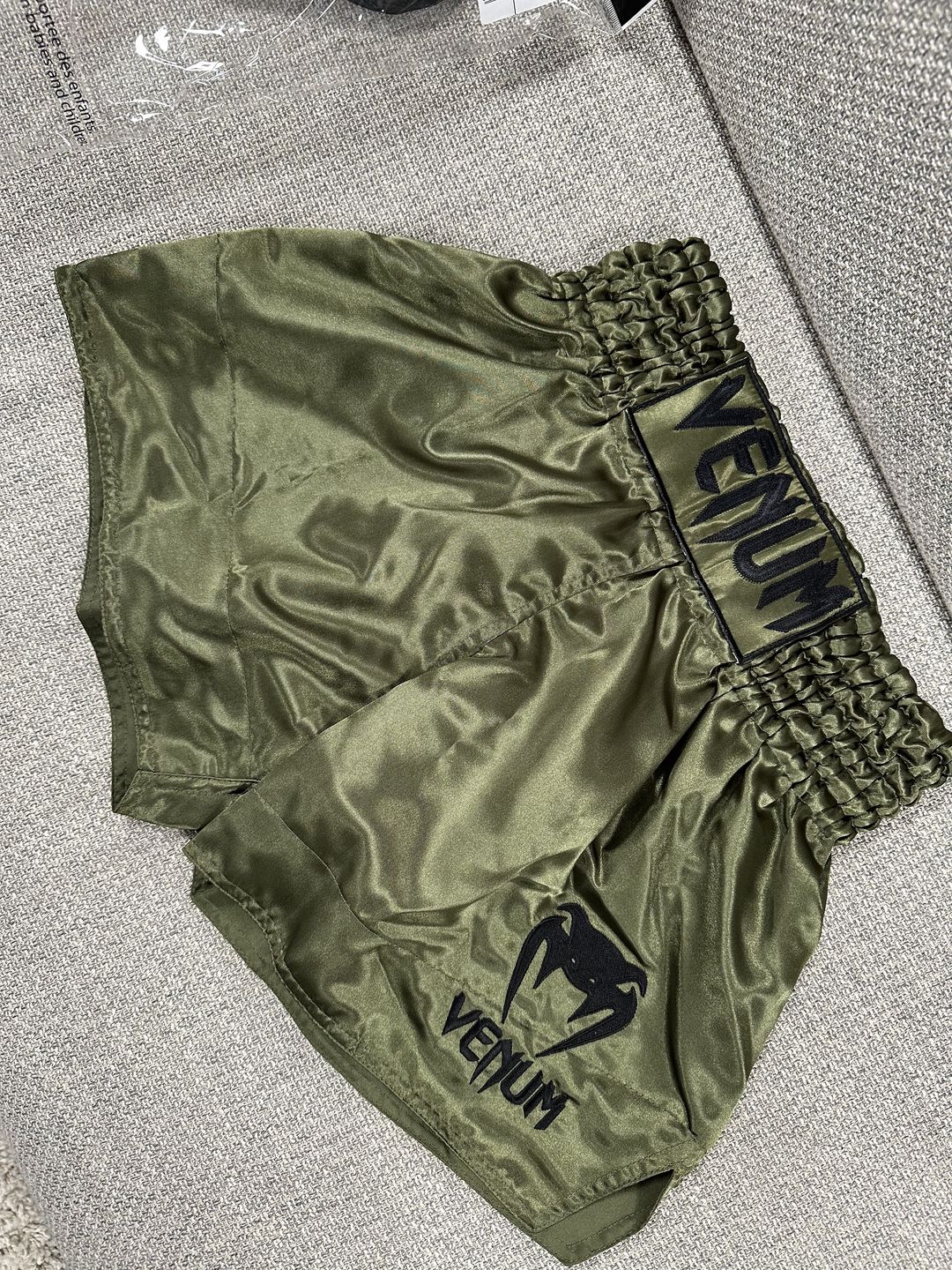 Customer photo review of Venum Kickboks Broekje Classic - Kaki Groen