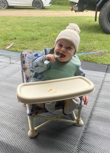 Customer photo review of Charlie baby chair v2