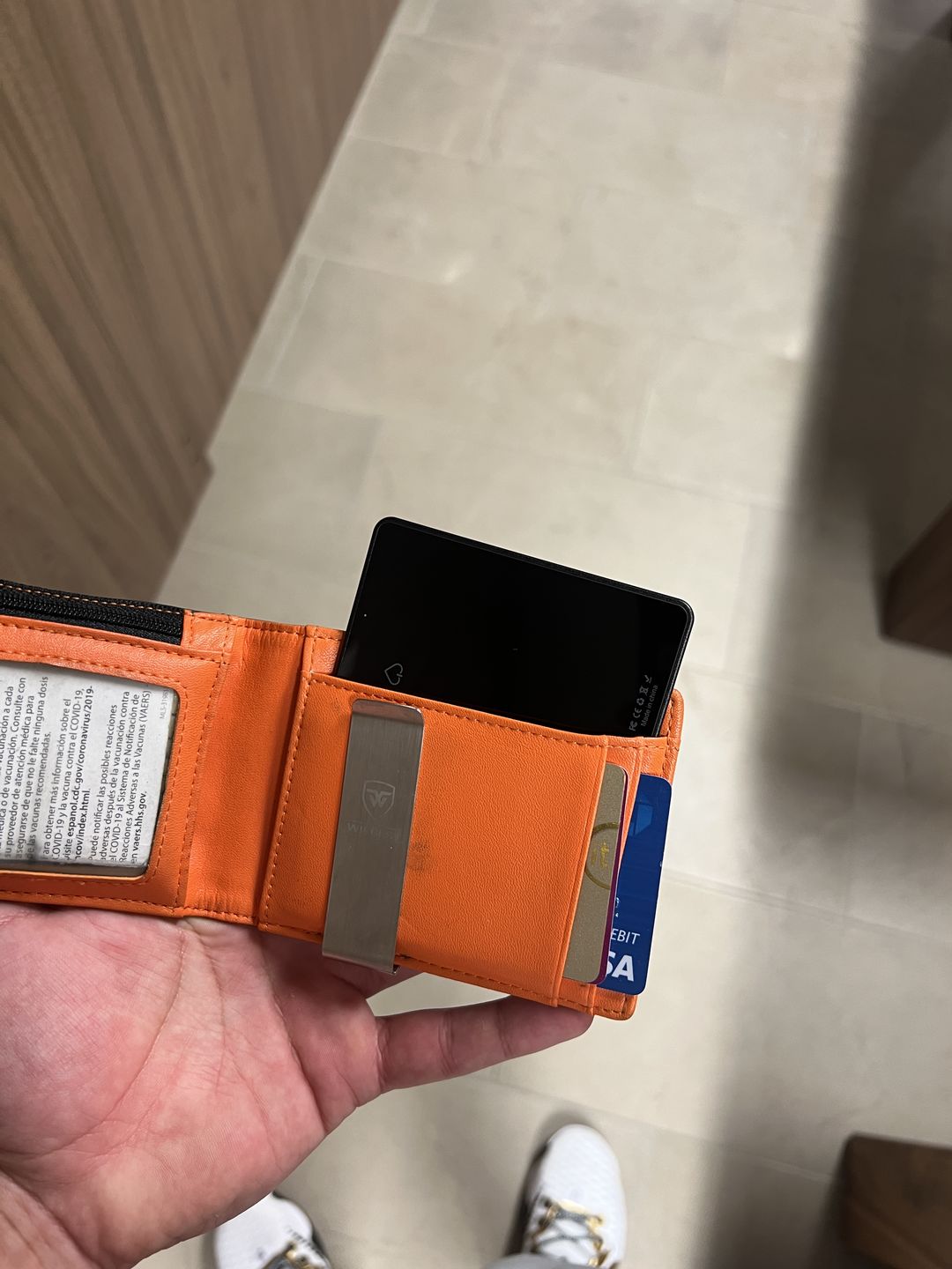 Customer photo review of Ace Card - Apple Find My