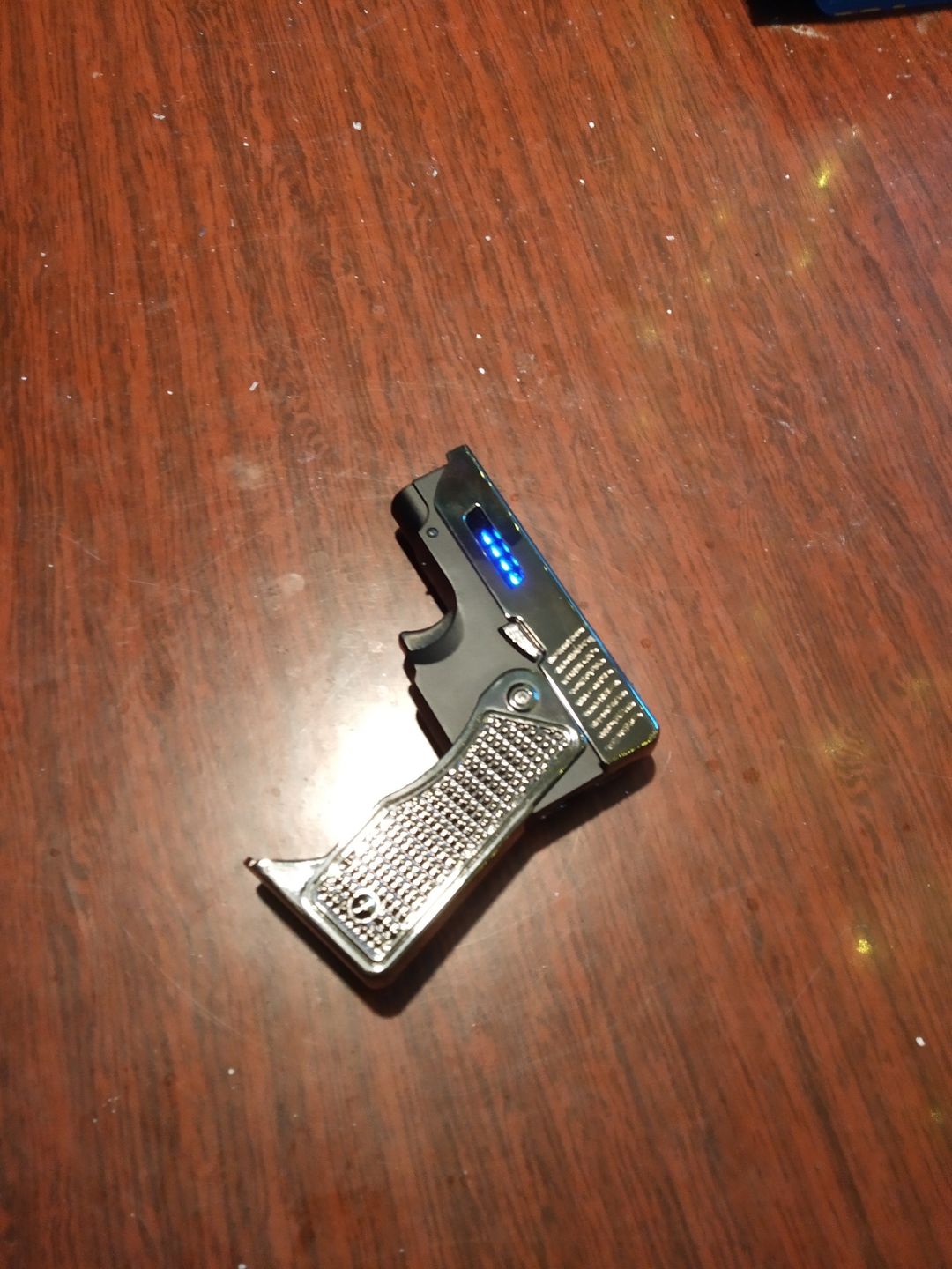 Customer photo review of Stealth Gun Lighter
