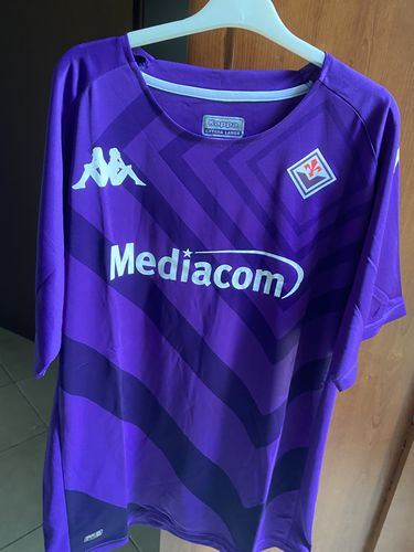 Customer photo review of FIORENTINA MAGLIA GARA HOME KOMBAT PRO 2022/23