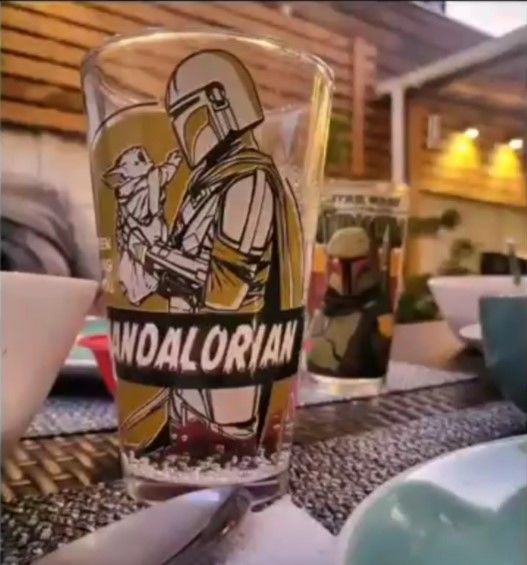 Customer photo review of The Mandalorian - Set 3 Vasos De Vidrio 475 ml