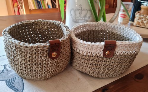 Customer photo review of Kunstleder-Labels mit Chicago Screws - Personalisierte Labels