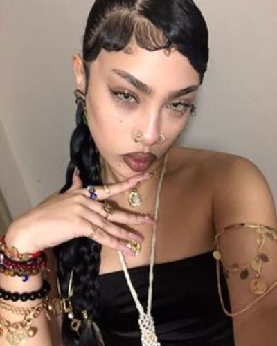 Customer photo review of Hazel Girl Contact Lenses(12 months of use)