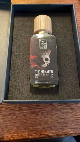 Customer photo review of The Monarch