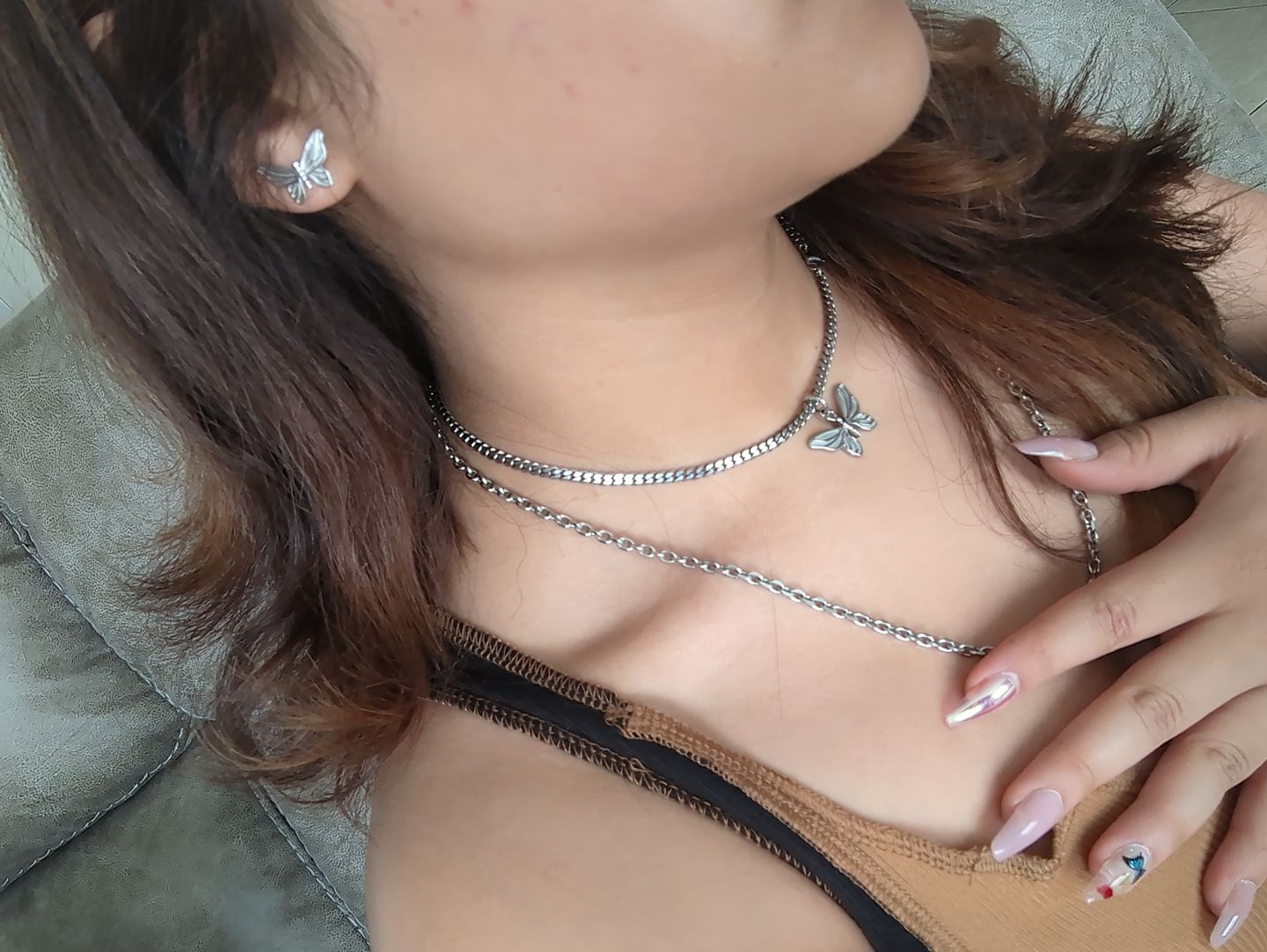 Customer photo review of BUTTERFLY EARRING (STUD)